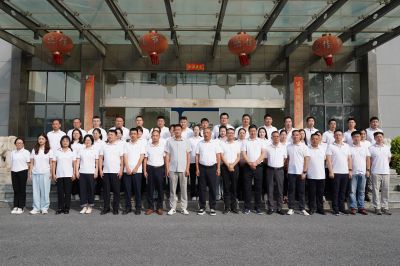 升旗儀式——點(diǎn)燃四季度奮斗激情